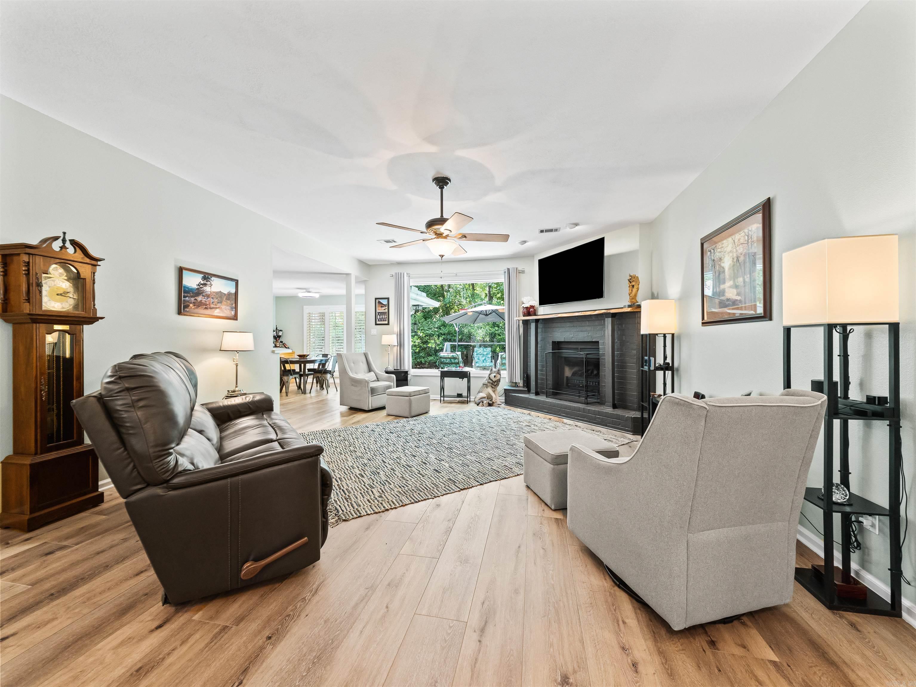 MAGNIFICO - Residential