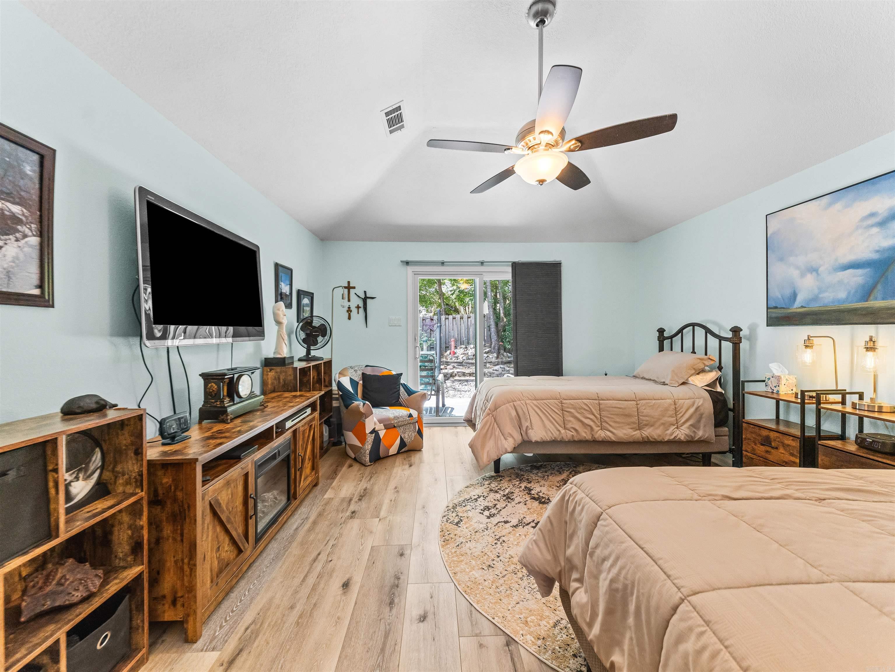 MAGNIFICO - Residential