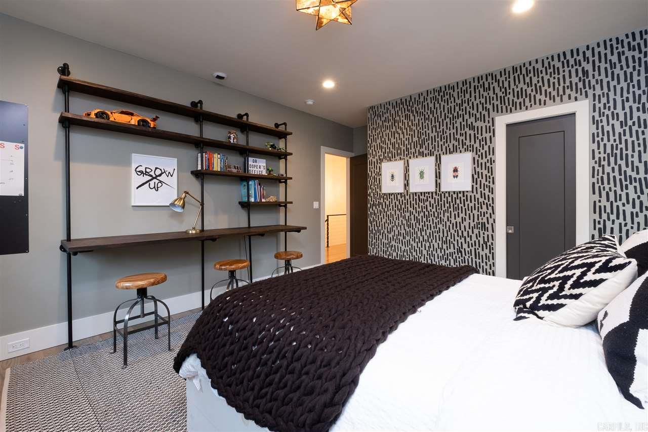 PARKVIEW - Residential