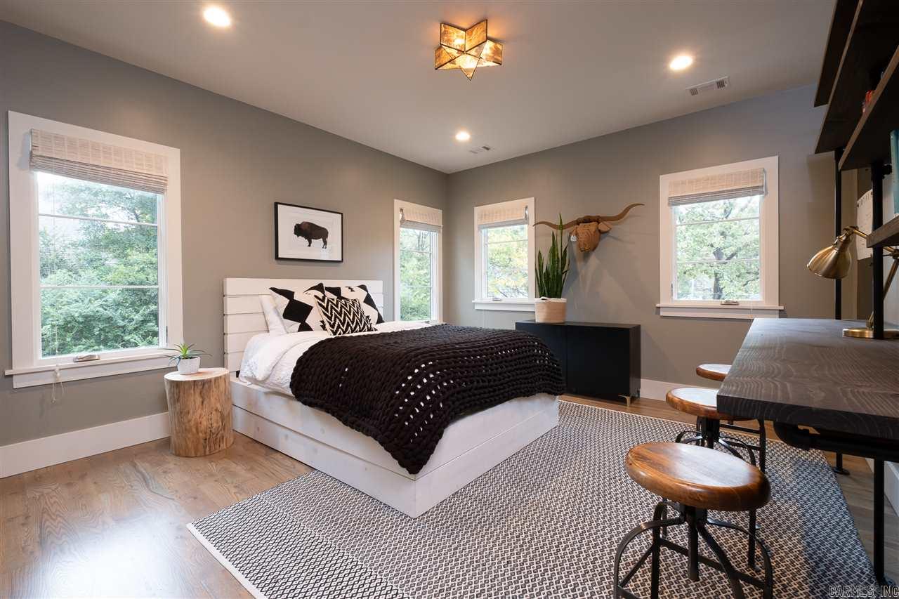 PARKVIEW - Residential
