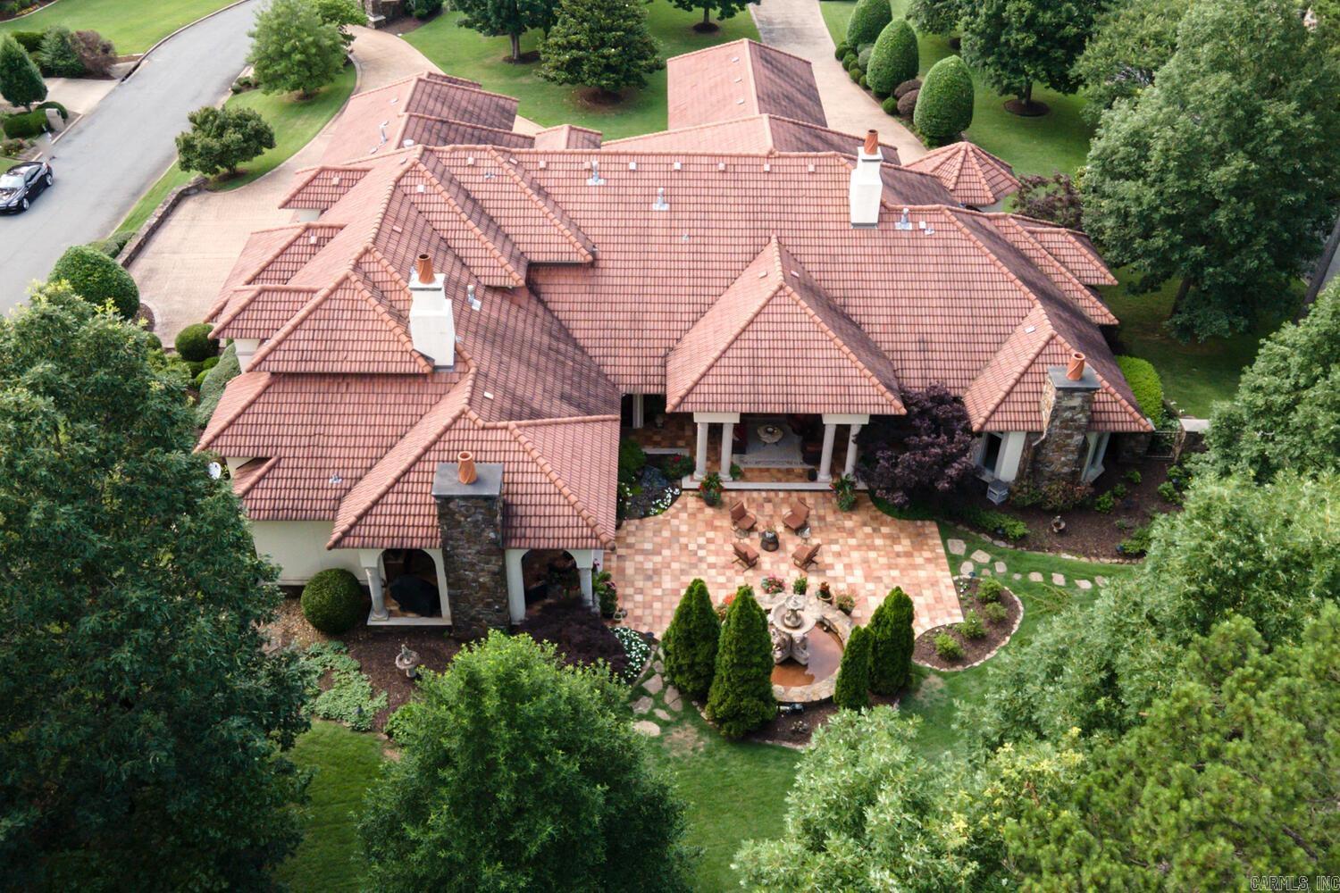 CHENAL VALLEY SOLOGNE CIRCLE - Residential