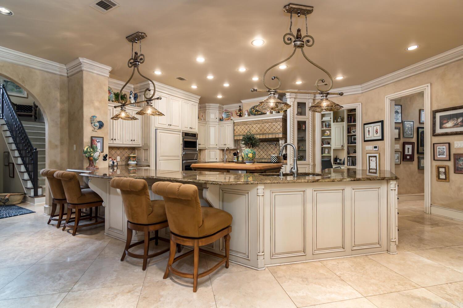 CHENAL VALLEY SOLOGNE CIRCLE - Residential
