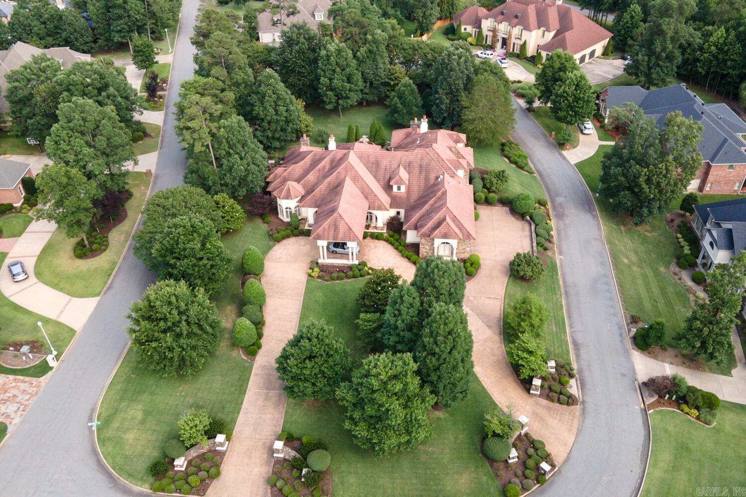 CHENAL VALLEY SOLOGNE CIRCLE - Residential