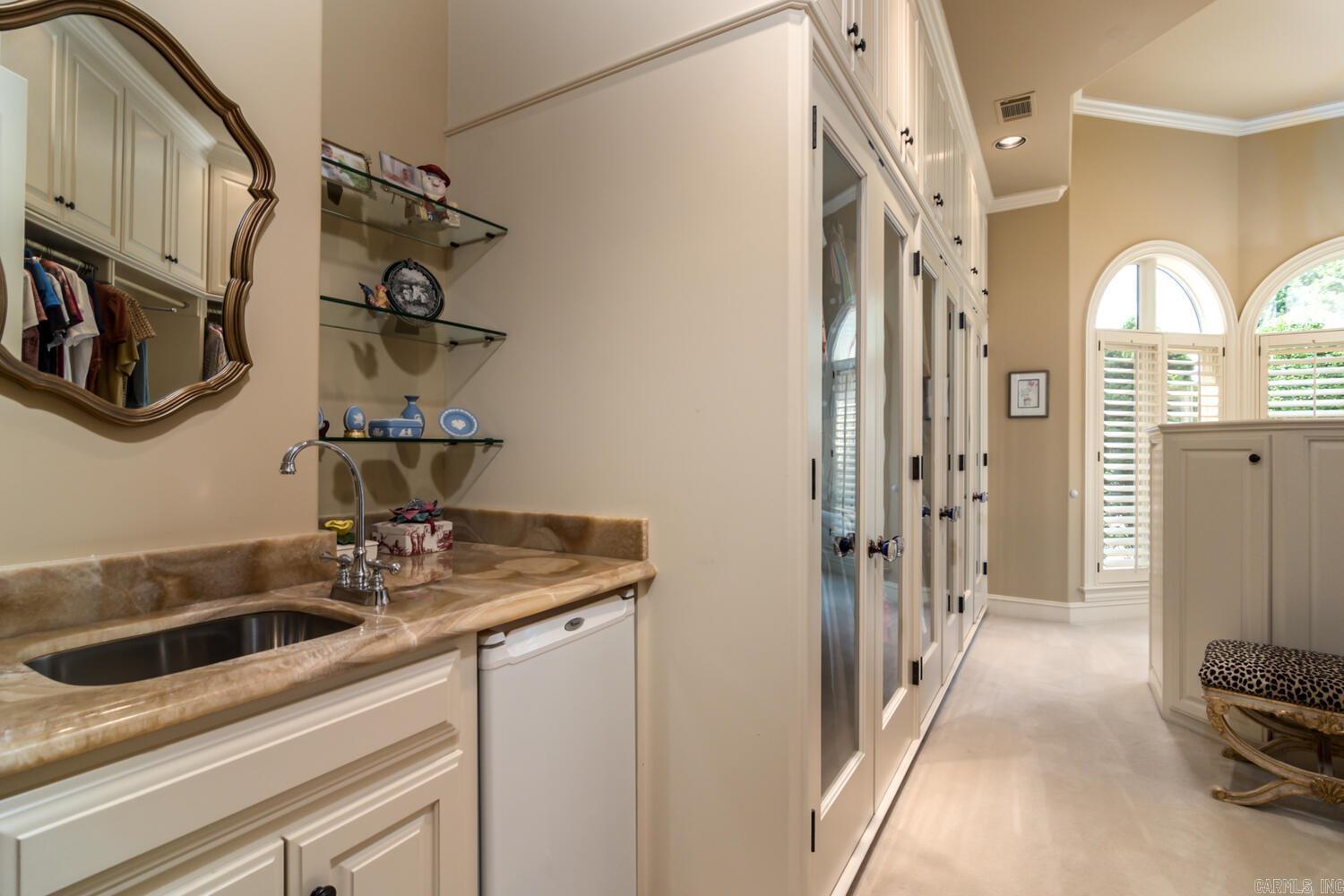 CHENAL VALLEY SOLOGNE CIRCLE - Residential