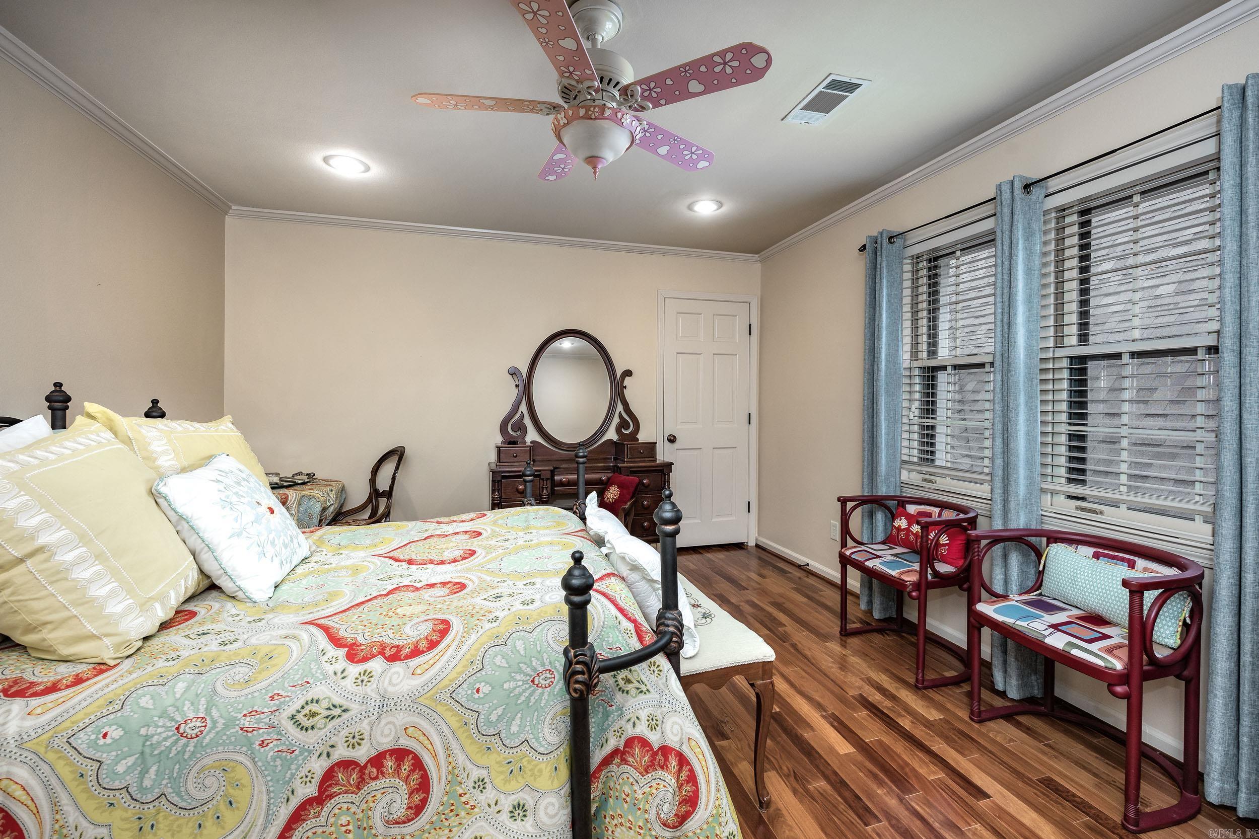 PLEASANT VALLEY ESTATES - Residential