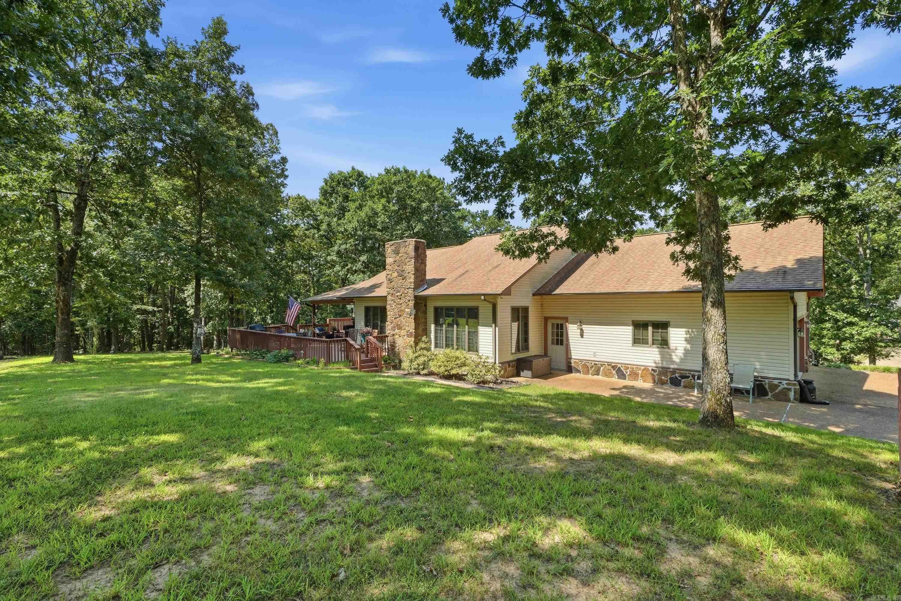 CASTLE RIDGE - Residential
