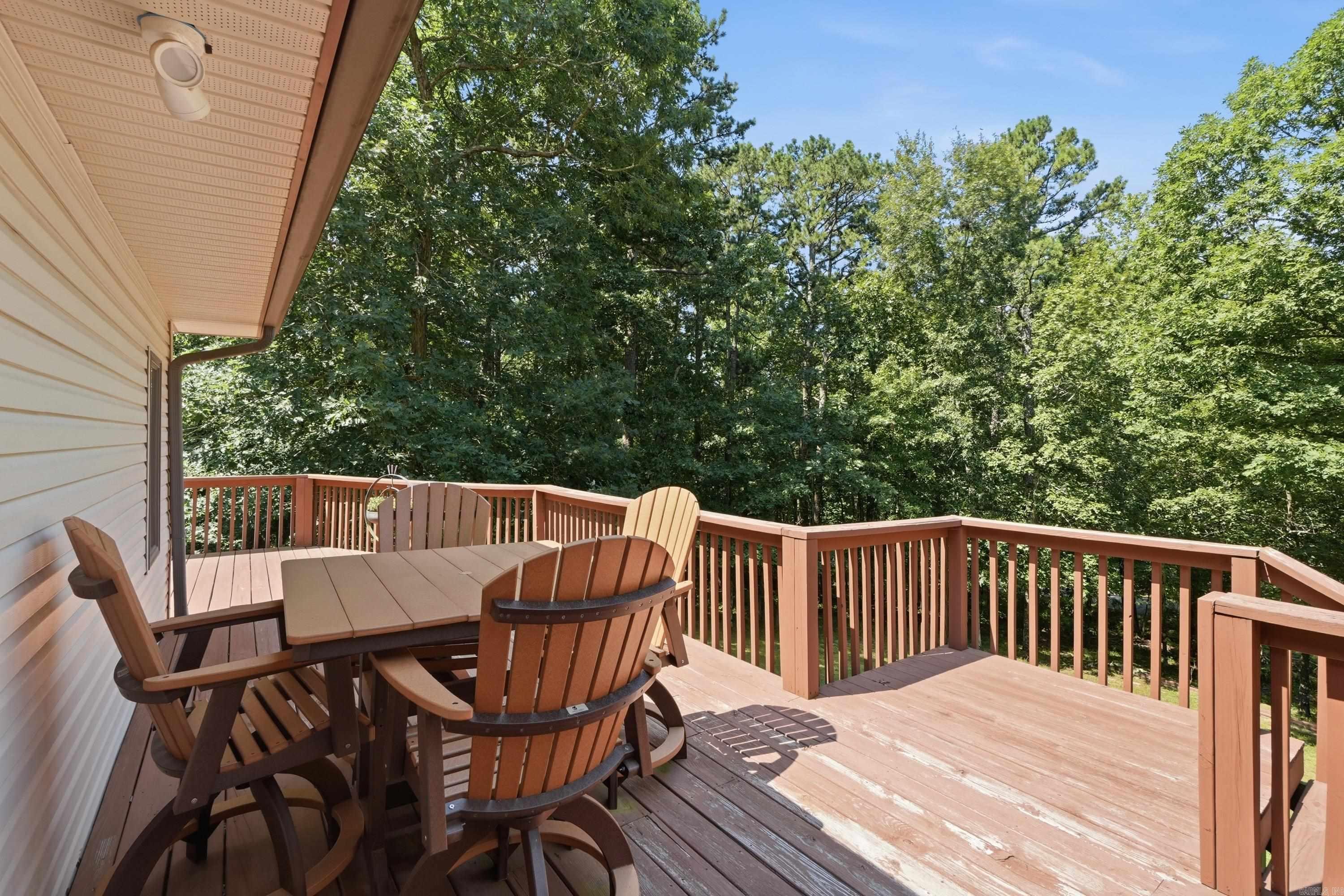 CASTLE RIDGE - Residential