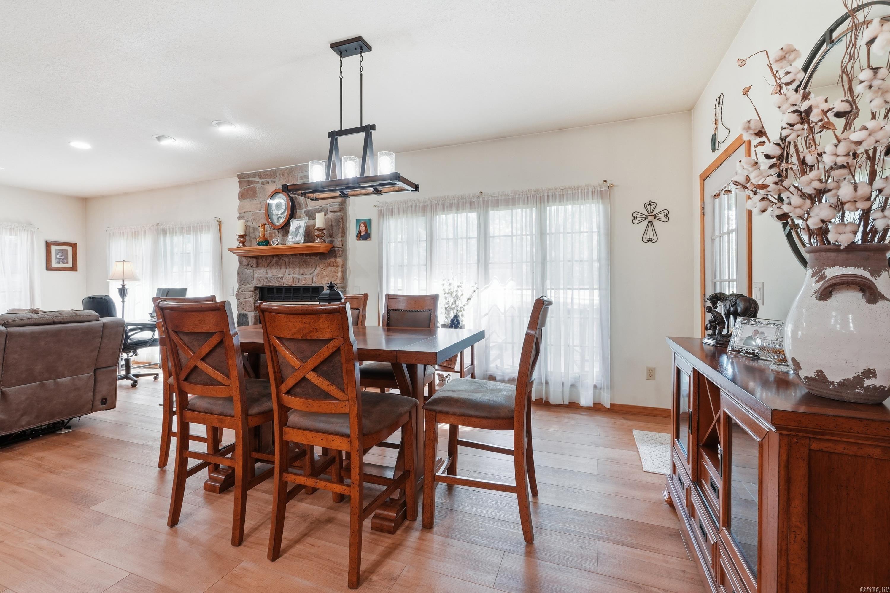 CASTLE RIDGE - Residential