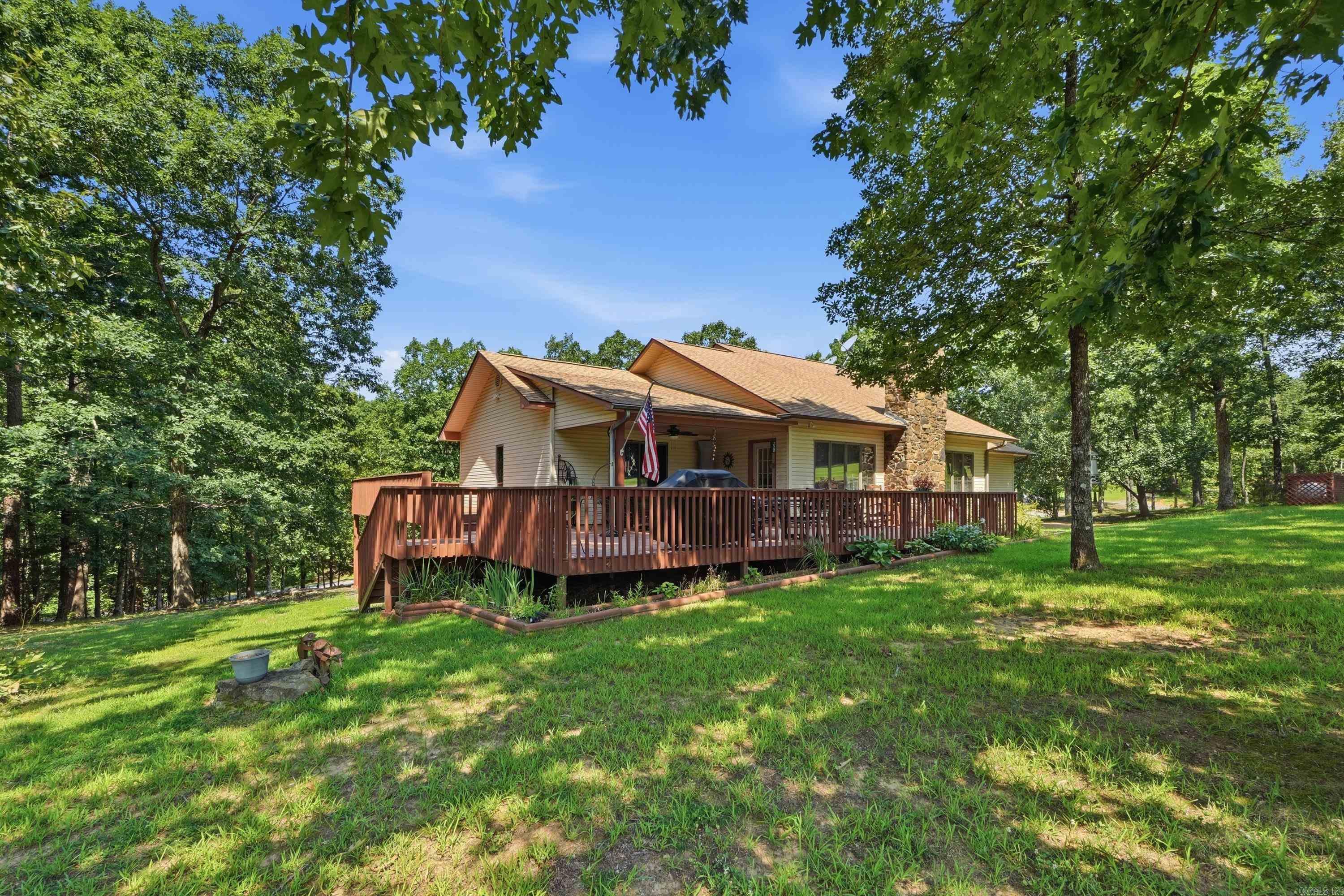 CASTLE RIDGE - Residential