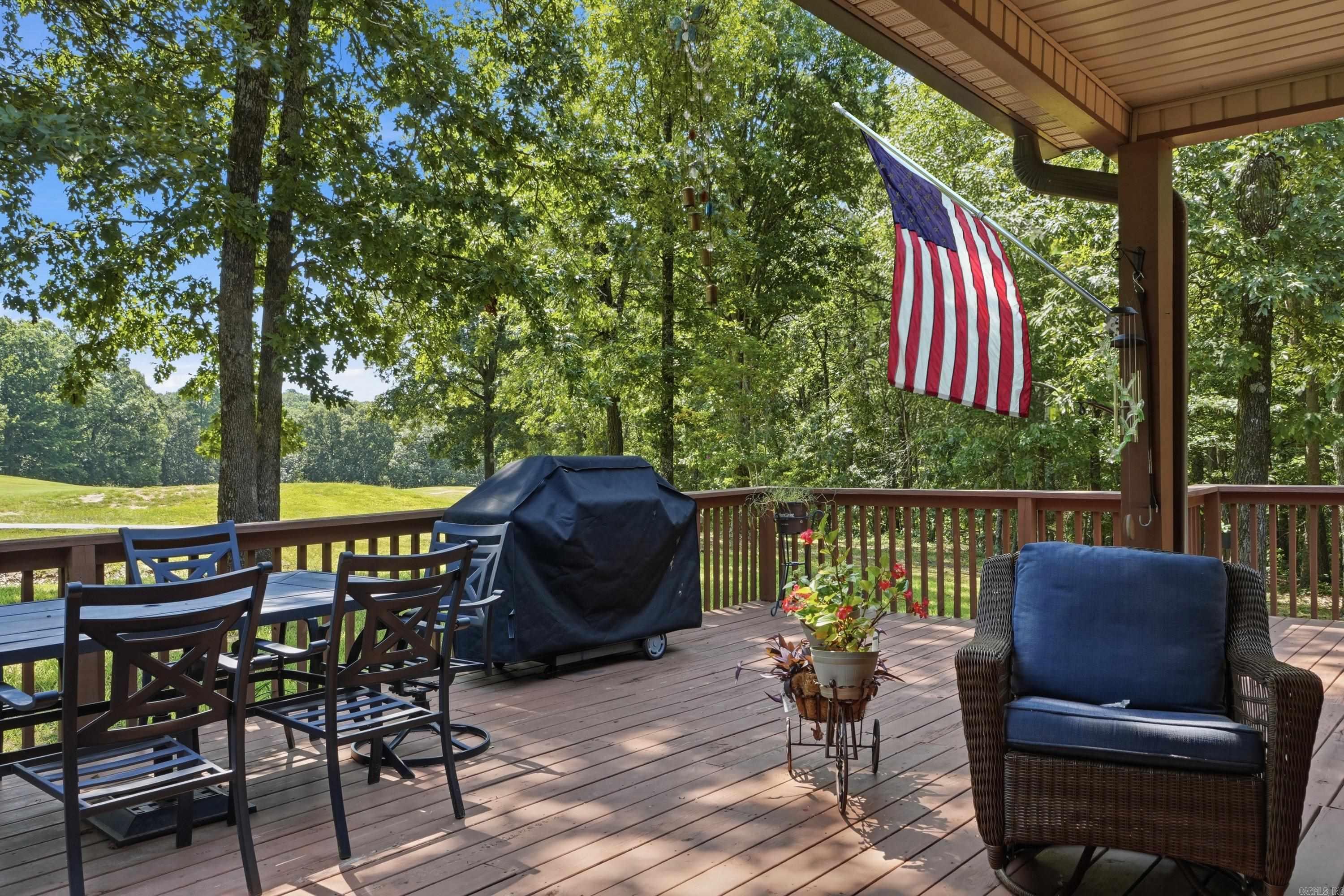 CASTLE RIDGE - Residential