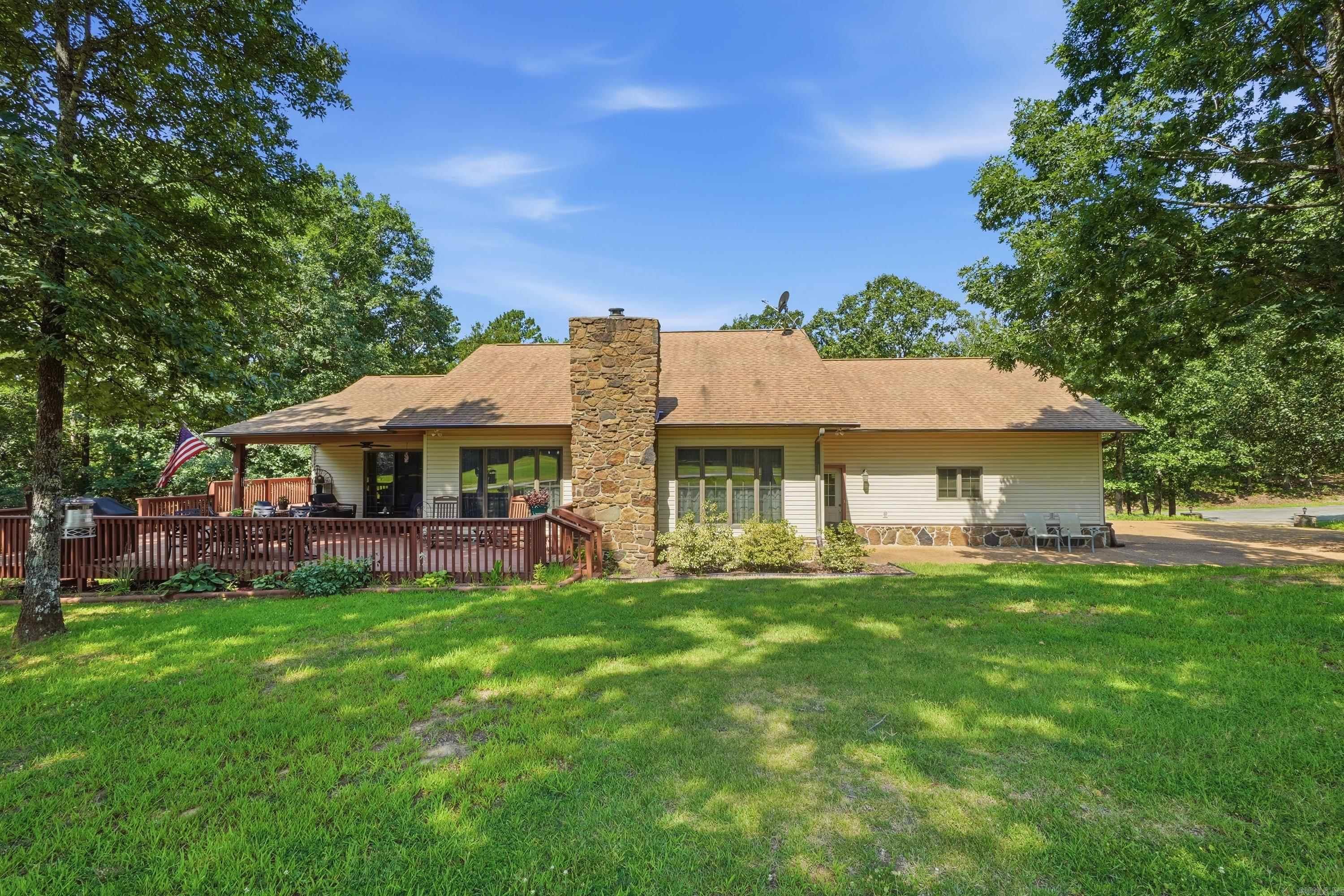 CASTLE RIDGE - Residential