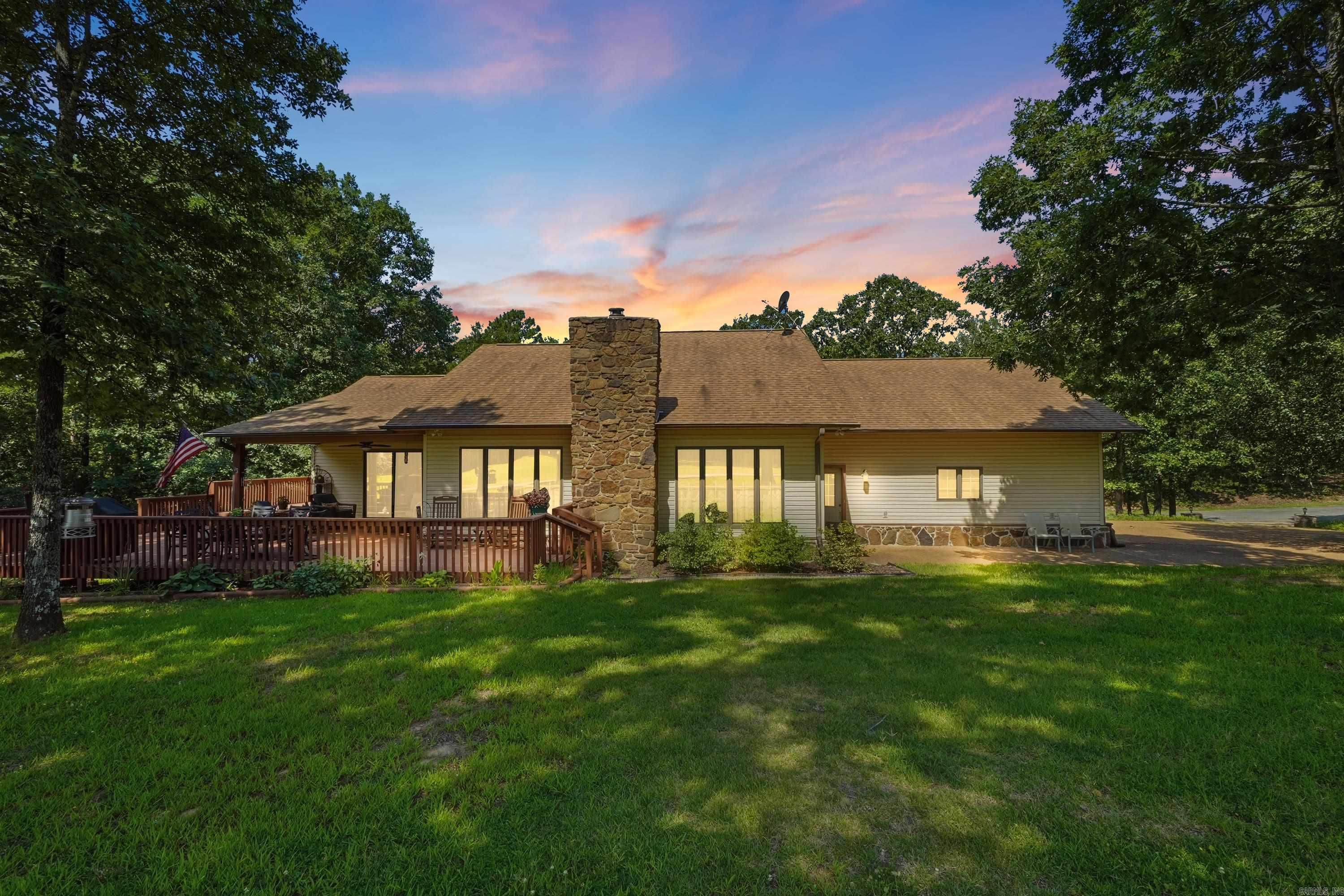 CASTLE RIDGE - Residential