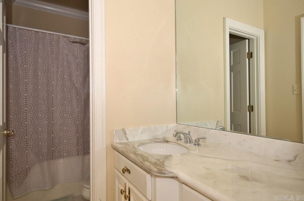 CHENAL VALLEY THE ESTATES - Residential