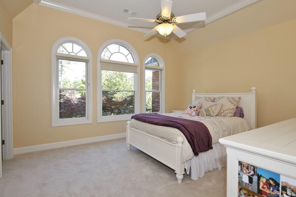 CHENAL VALLEY THE ESTATES - Residential