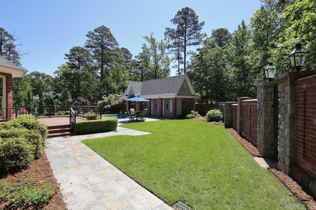 CHENAL VALLEY THE ESTATES - Residential