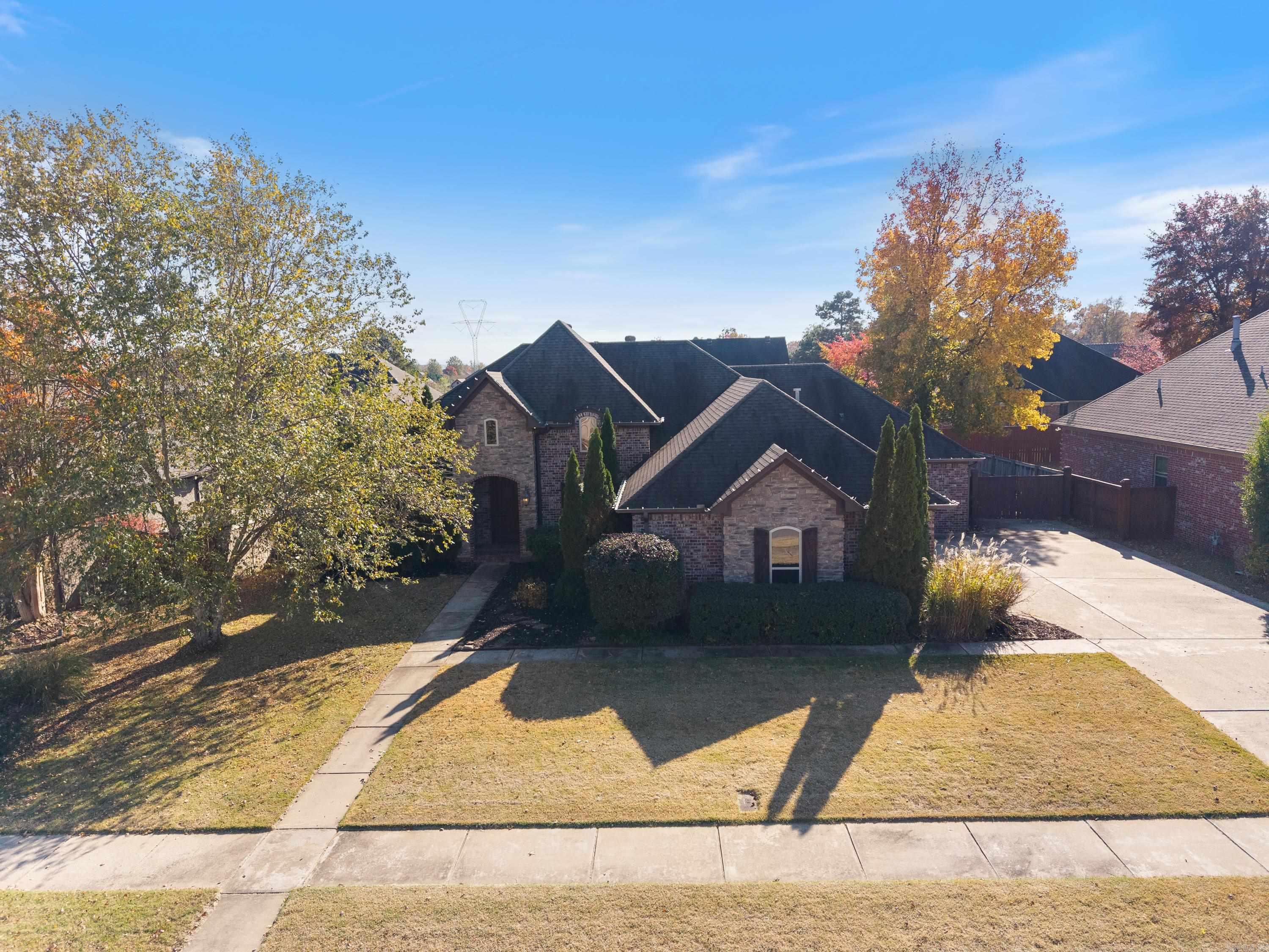 FIELDSTONE - Residential