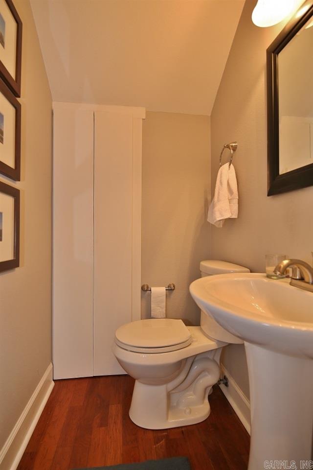 Elmwood Condos HPR - Residential