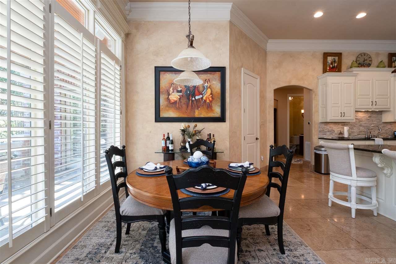 CHENAL DOWNS - Residential