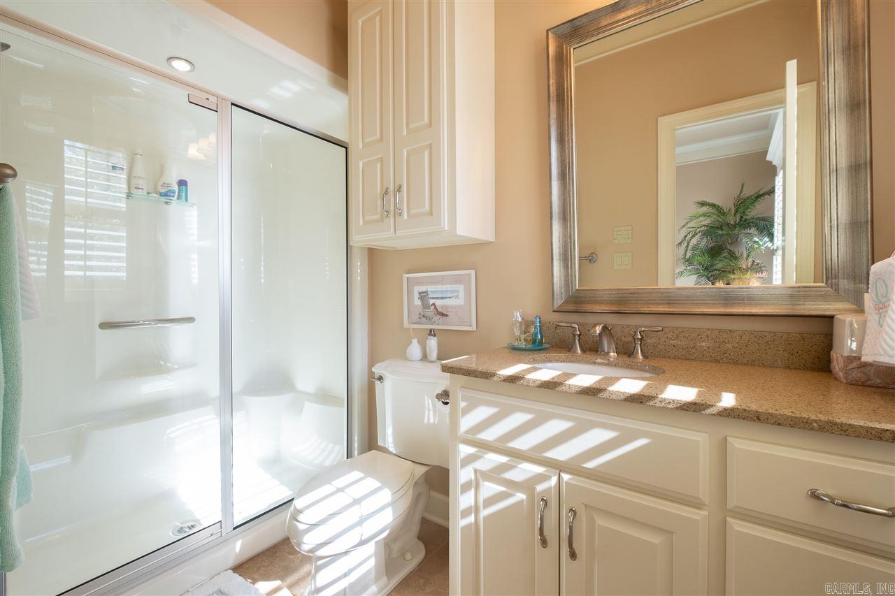CHENAL DOWNS - Residential