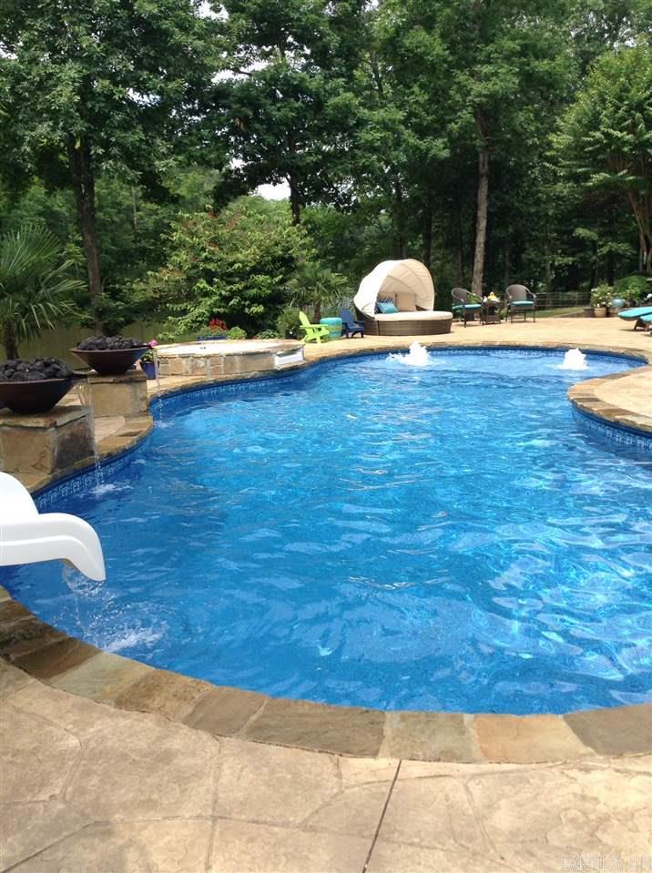 CHENAL DOWNS - Residential