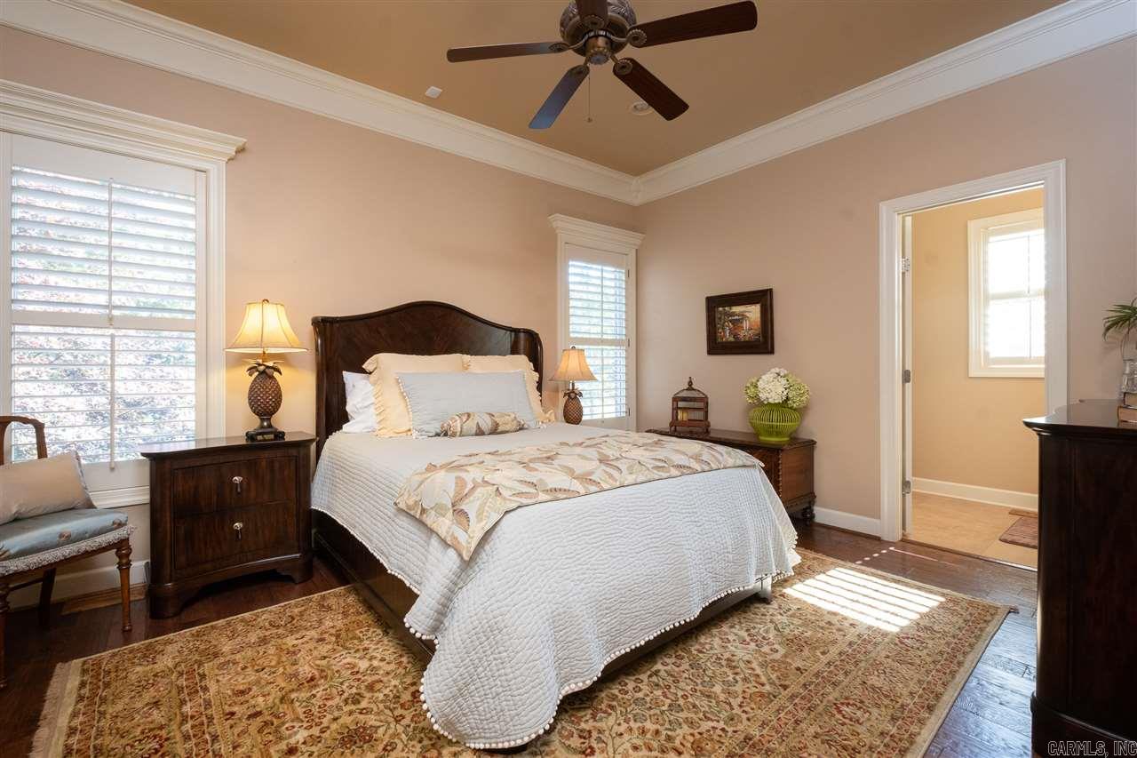 CHENAL DOWNS - Residential