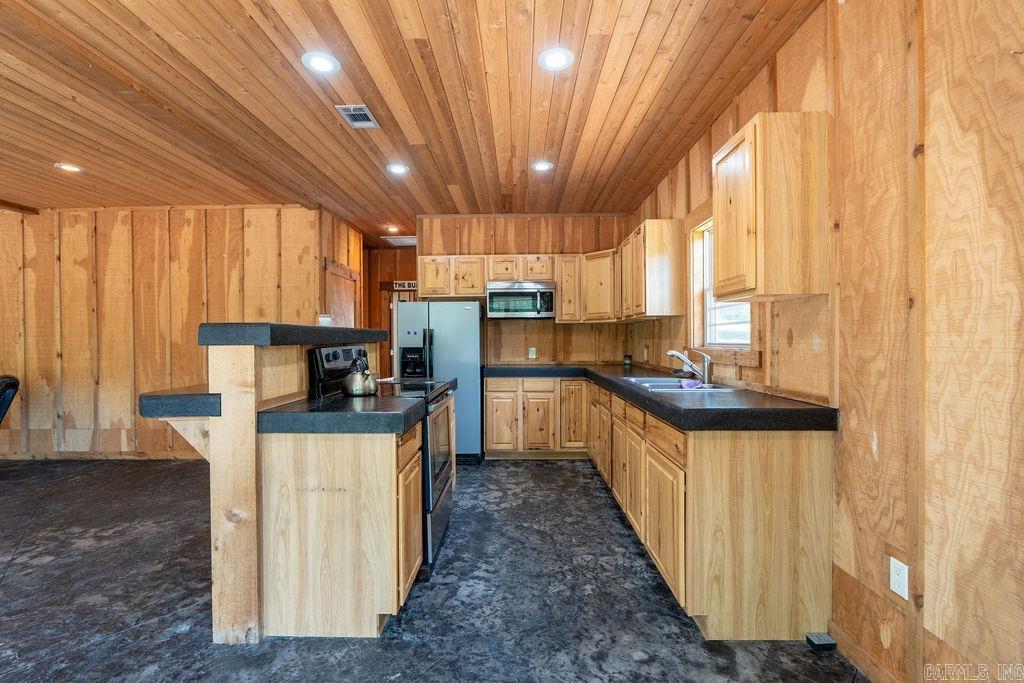 HILLTOP PLACE - COVE CREEK - Residential