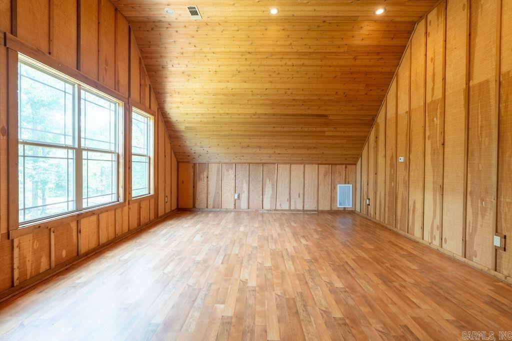 HILLTOP PLACE - COVE CREEK - Residential