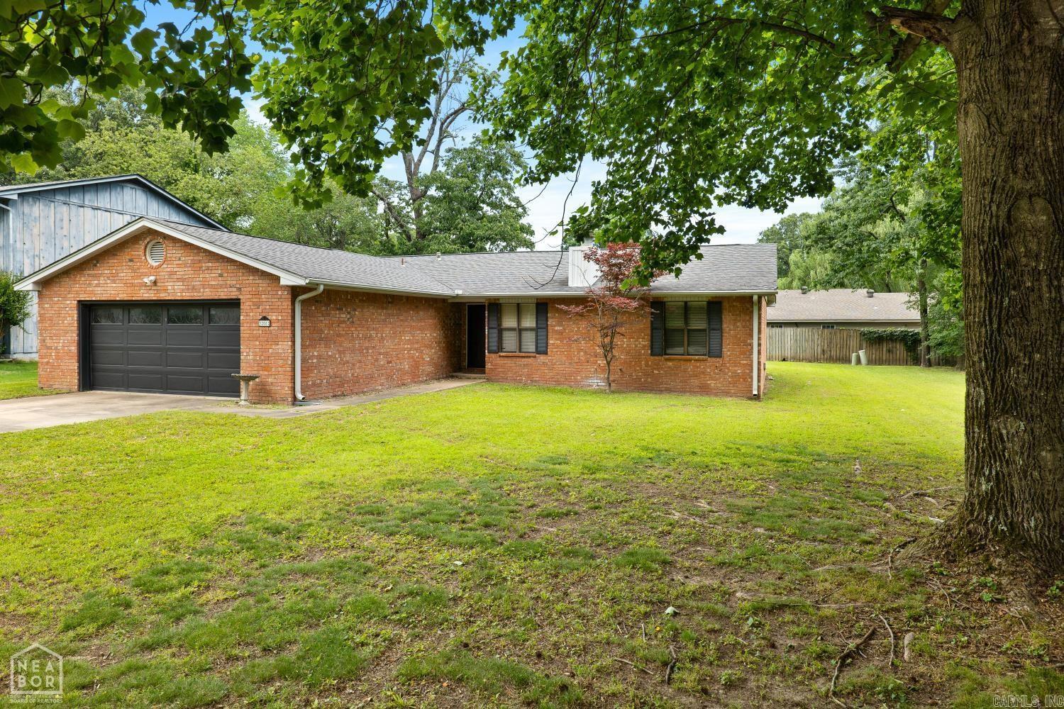 Welcome home to this beautifully maintained 3 bedroom, 2 bathroom home located in the desirable Valley View School District! Nestled in a quiet neighborhood, this property offers a spacious layout with a large yard, 2-car garage, and a small outbuilding that stays with the home. Inside, you'll love the oversized kitchen featuring abundant cabinet space, a large island, granite countertops, stainless steel appliances, custom backsplash, and a built-in office area-perfect for working from home or a homework spot. The spacious living room is perfect for relaxing or entertaining with hardwood floors and a cozy gas fireplace. The primary suite offers plenty of room along with a large walk-in closet, jetted tub, and walk-in shower. Both guest bedrooms are generously sized, and the laundry room is conveniently located just off the garage entry. This home combines comfort, functionality, and style all in one!
