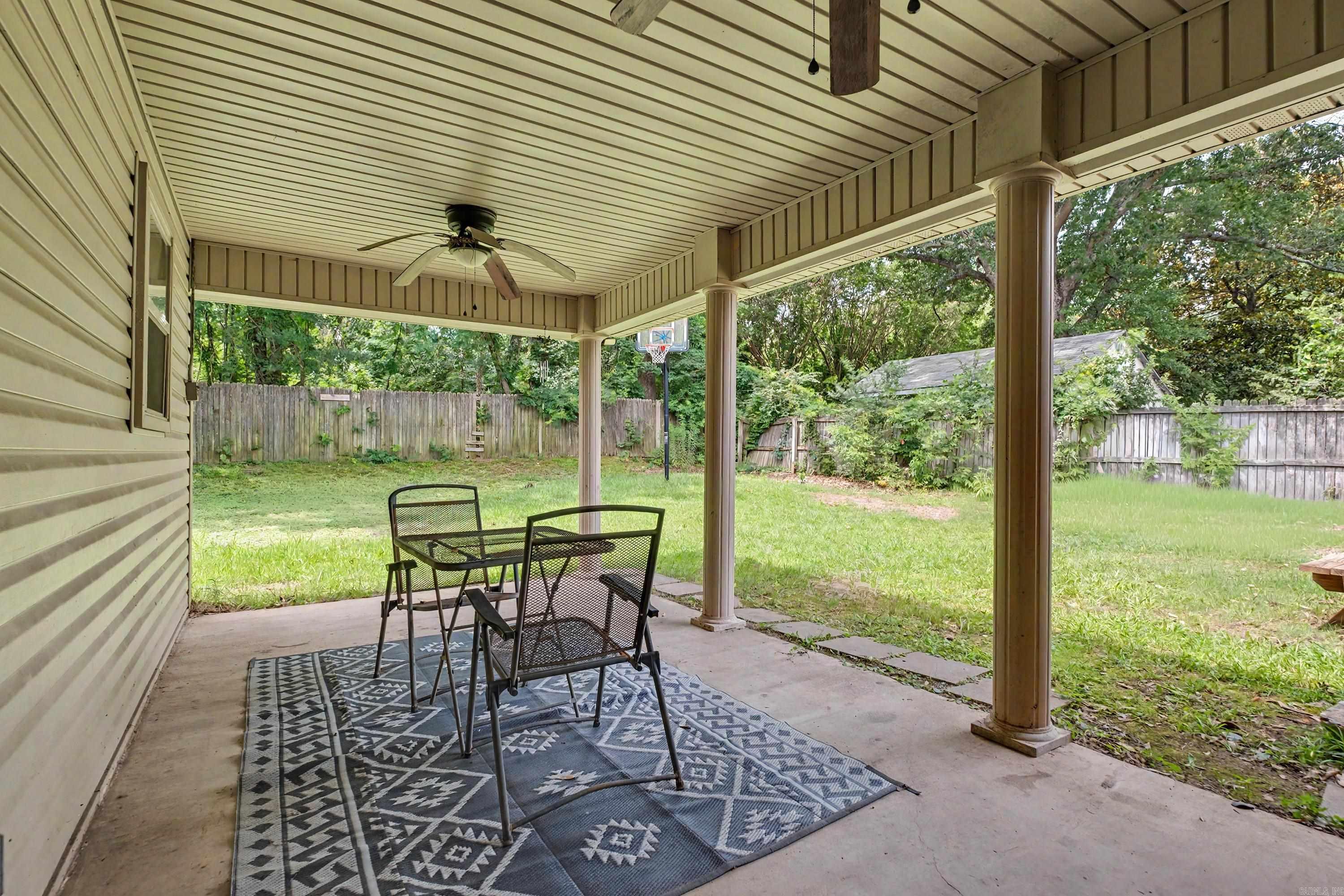 BLOOMFIELD HILLS - Residential