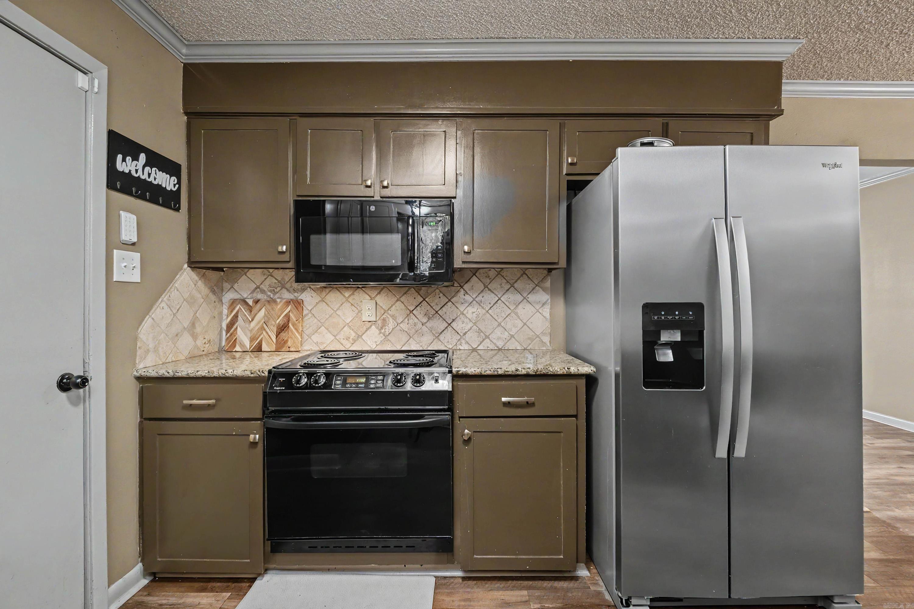 BLOOMFIELD HILLS - Residential