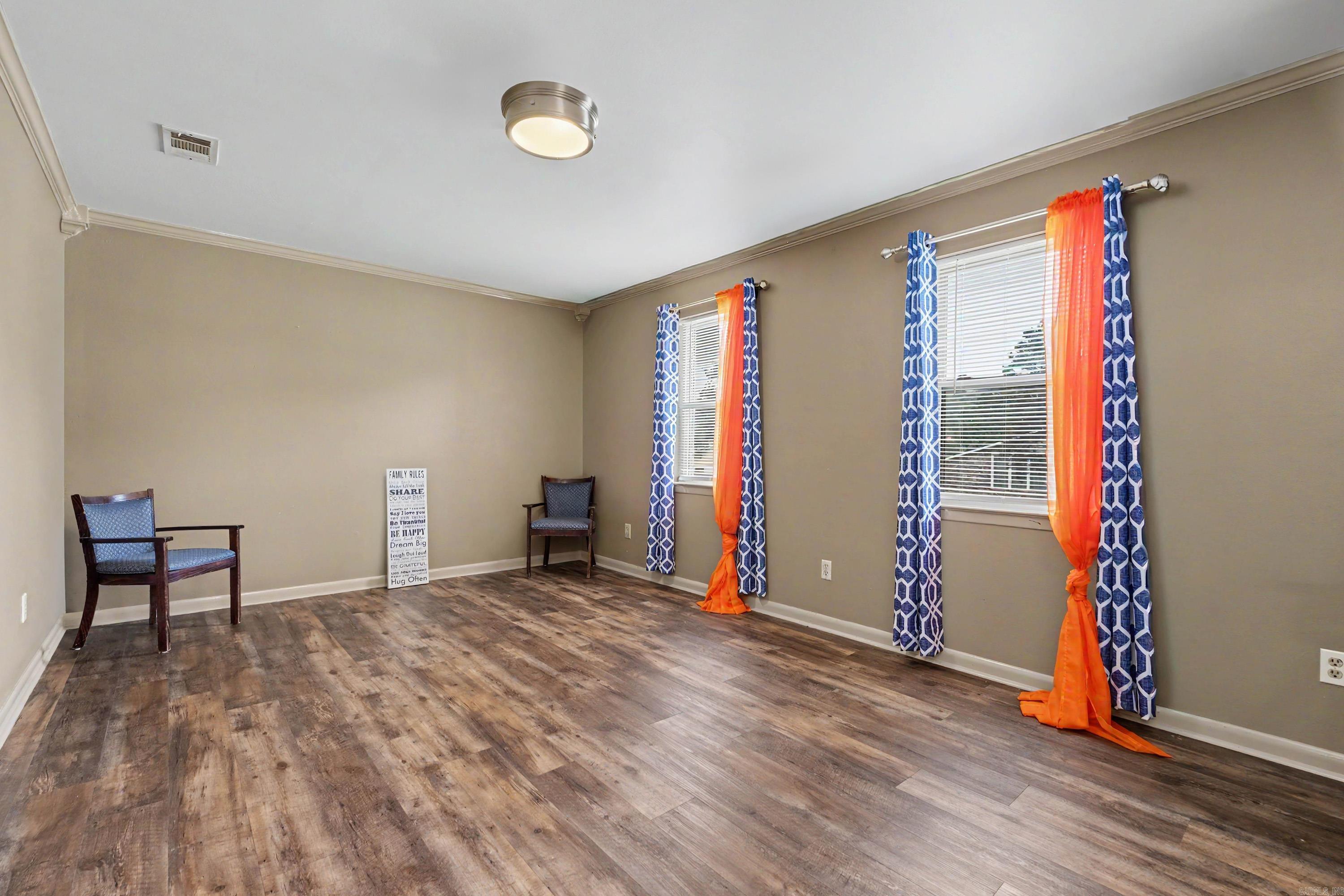 BLOOMFIELD HILLS - Residential