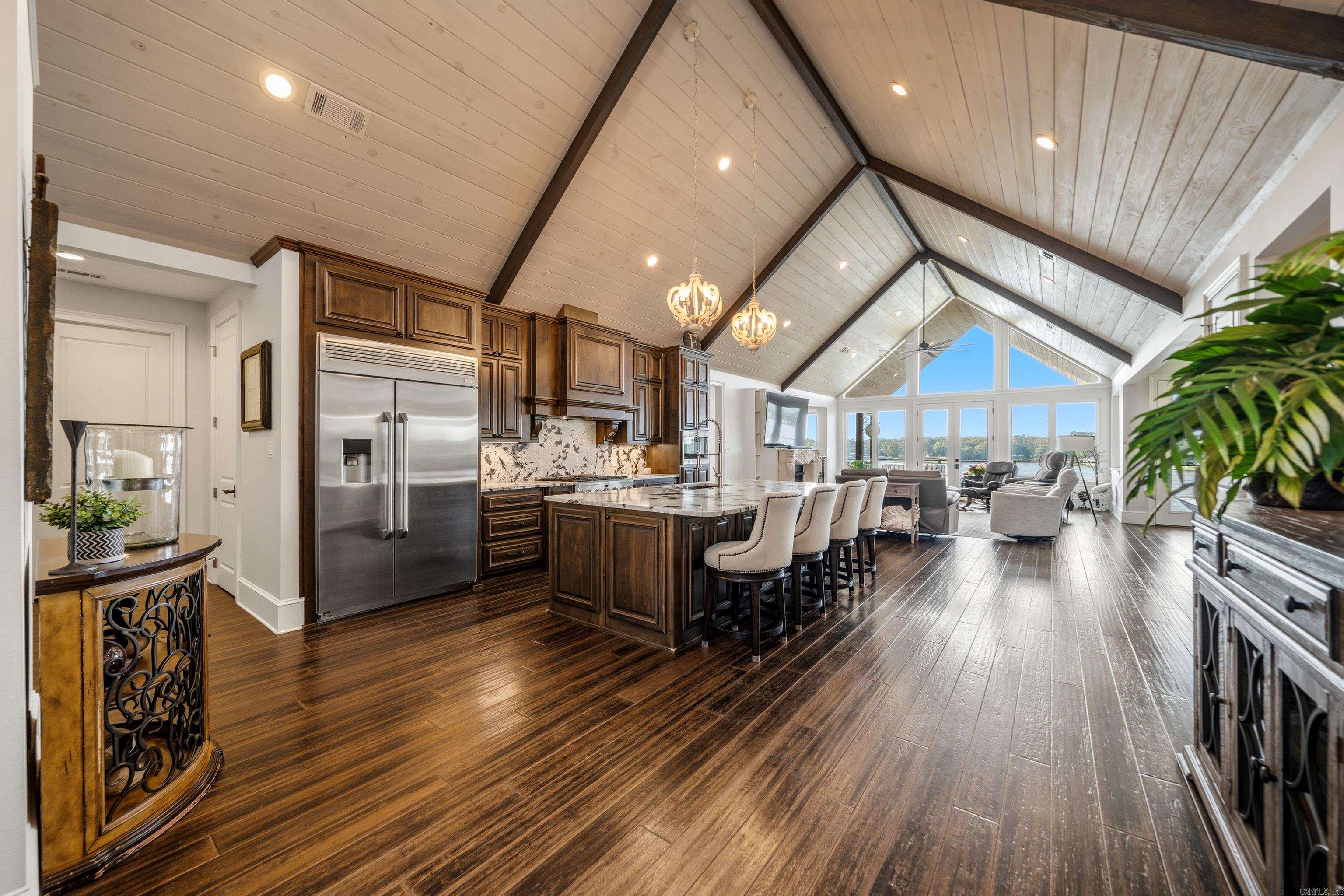 NELSON & BRIAN - Residential