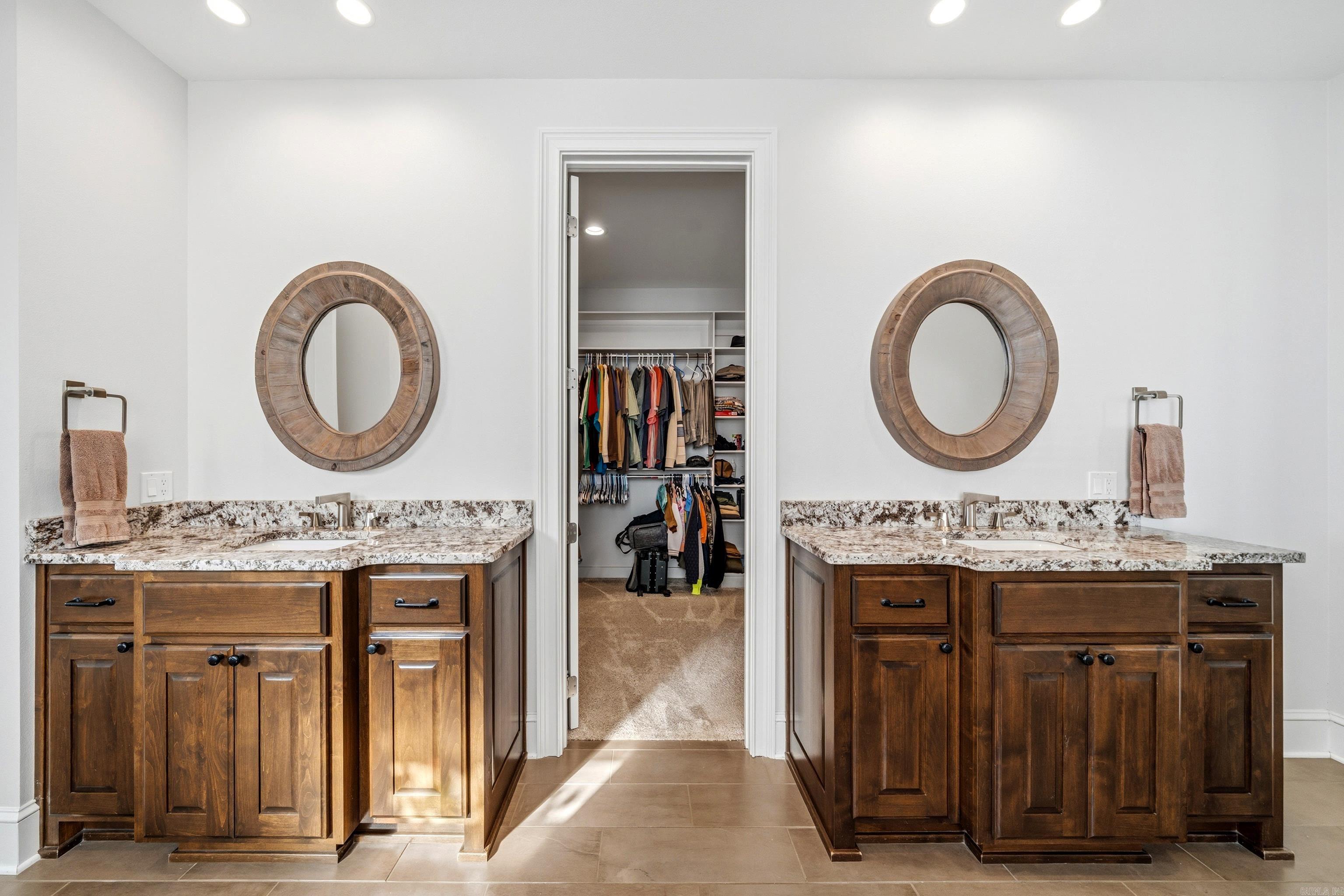 NELSON & BRIAN - Residential
