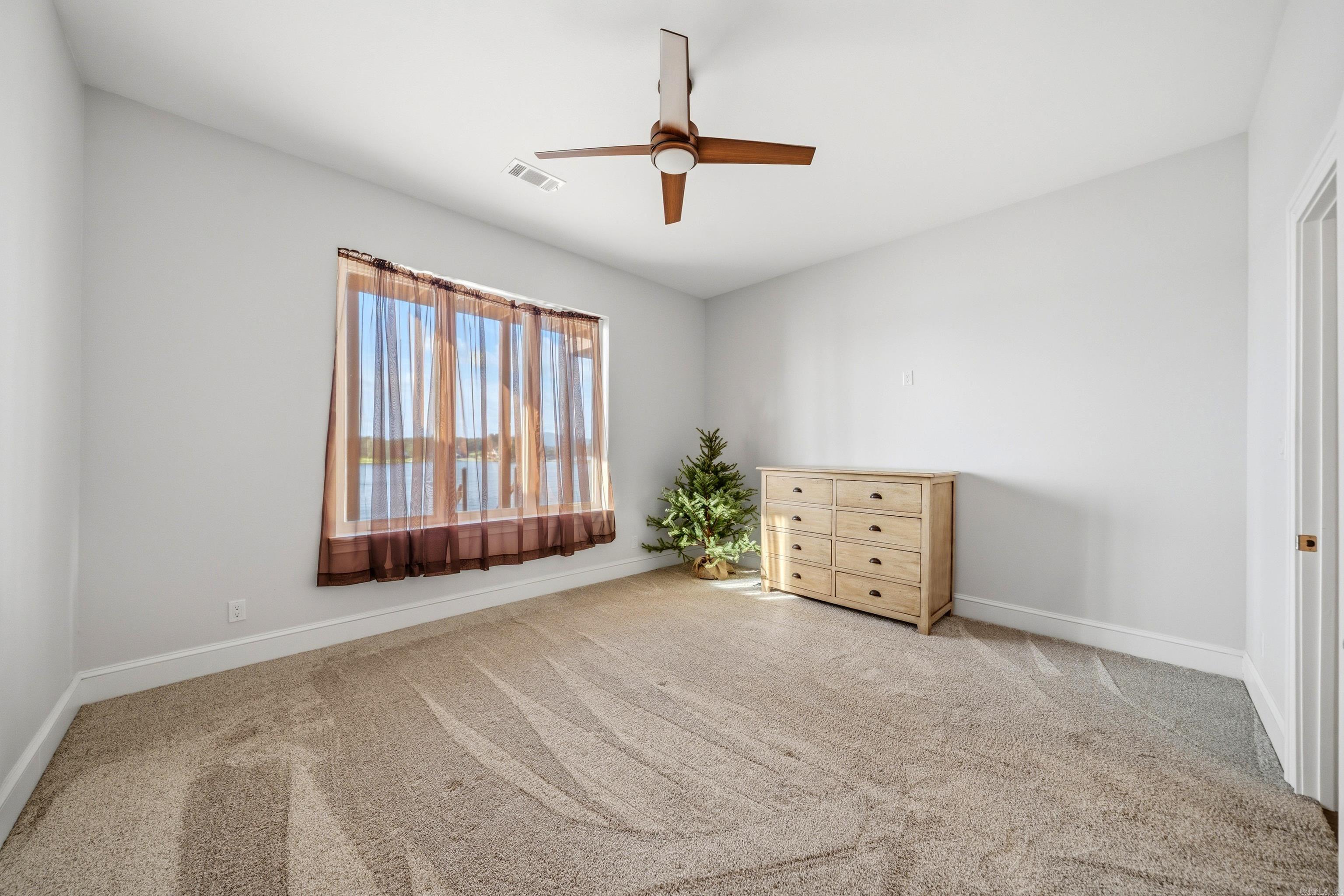 NELSON & BRIAN - Residential