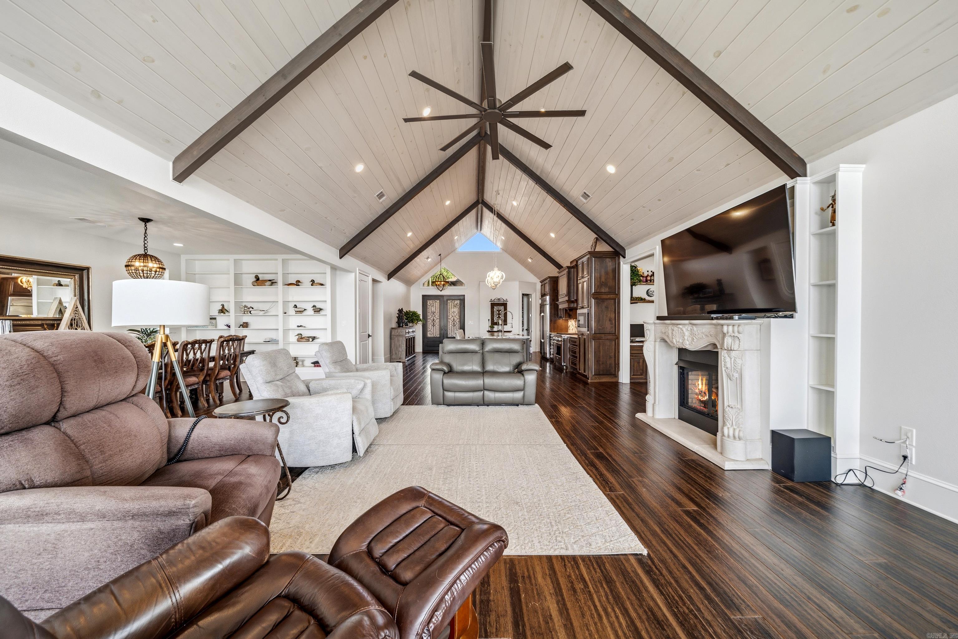 NELSON & BRIAN - Residential