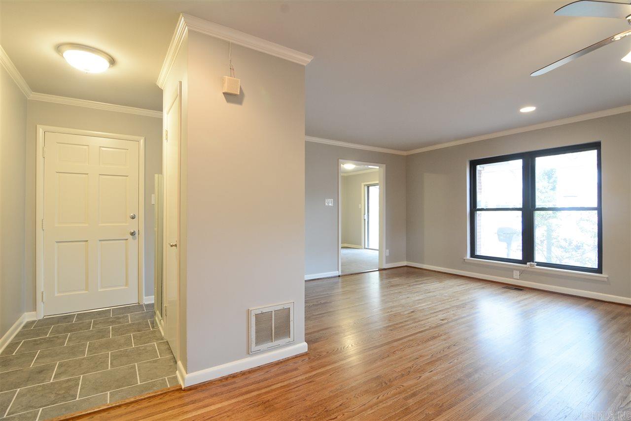 INDIAN HILLS - Residential
