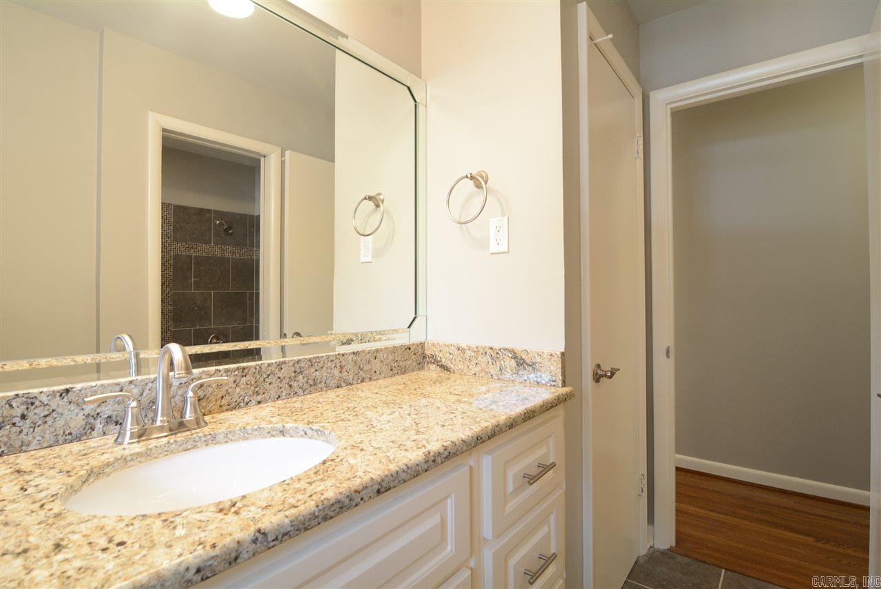 INDIAN HILLS - Residential