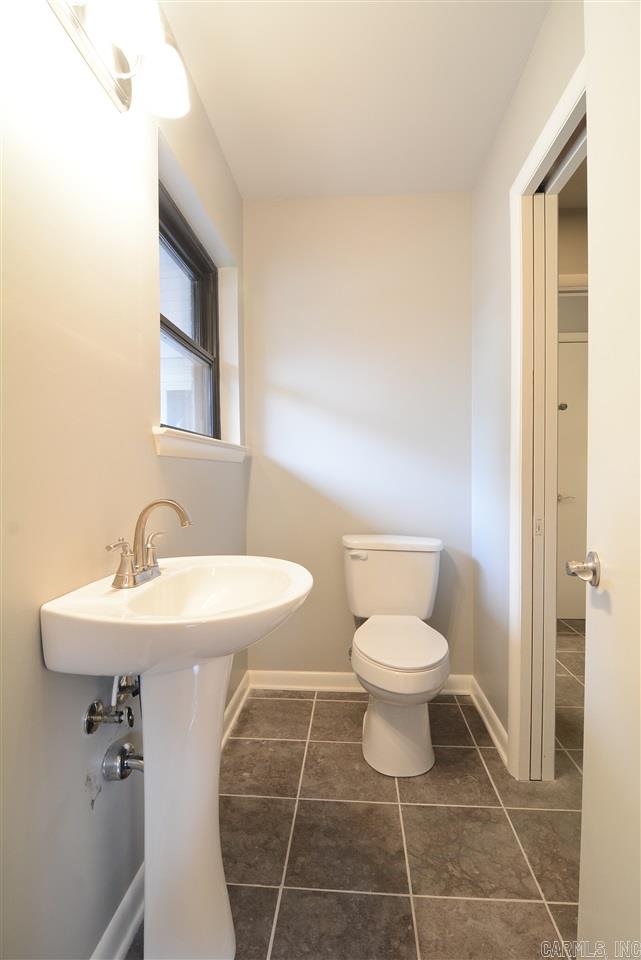 INDIAN HILLS - Residential