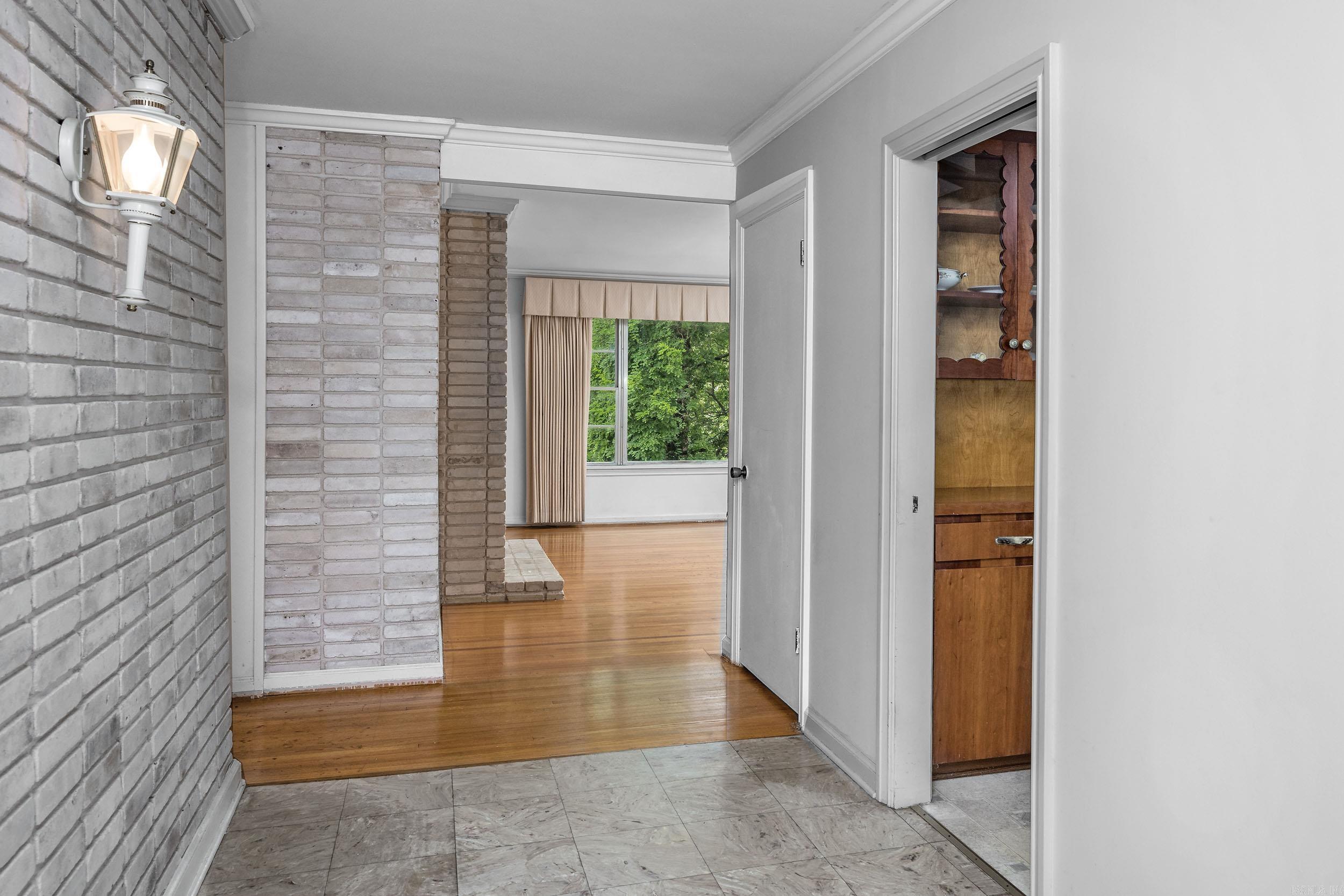 HYLAND HOMES - Residential