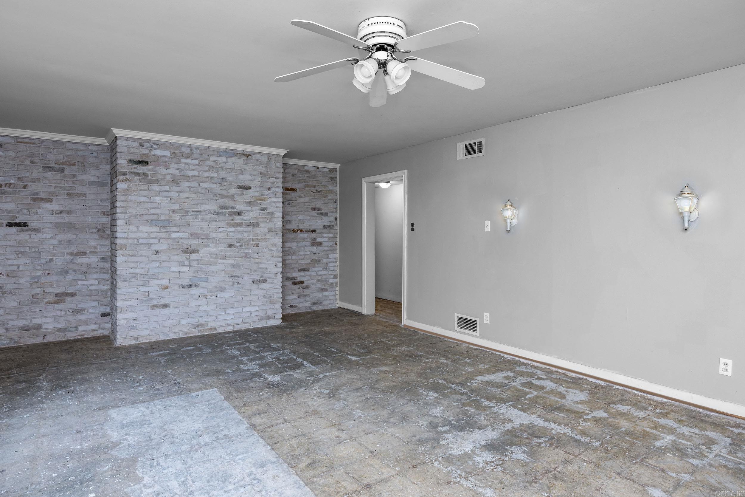 HYLAND HOMES - Residential