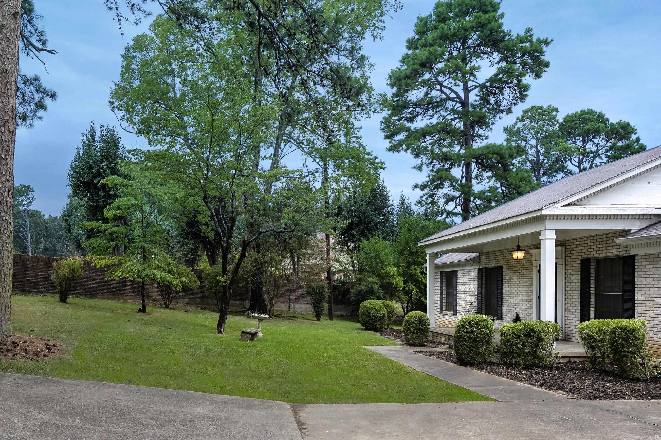 HYLAND HOMES - Residential
