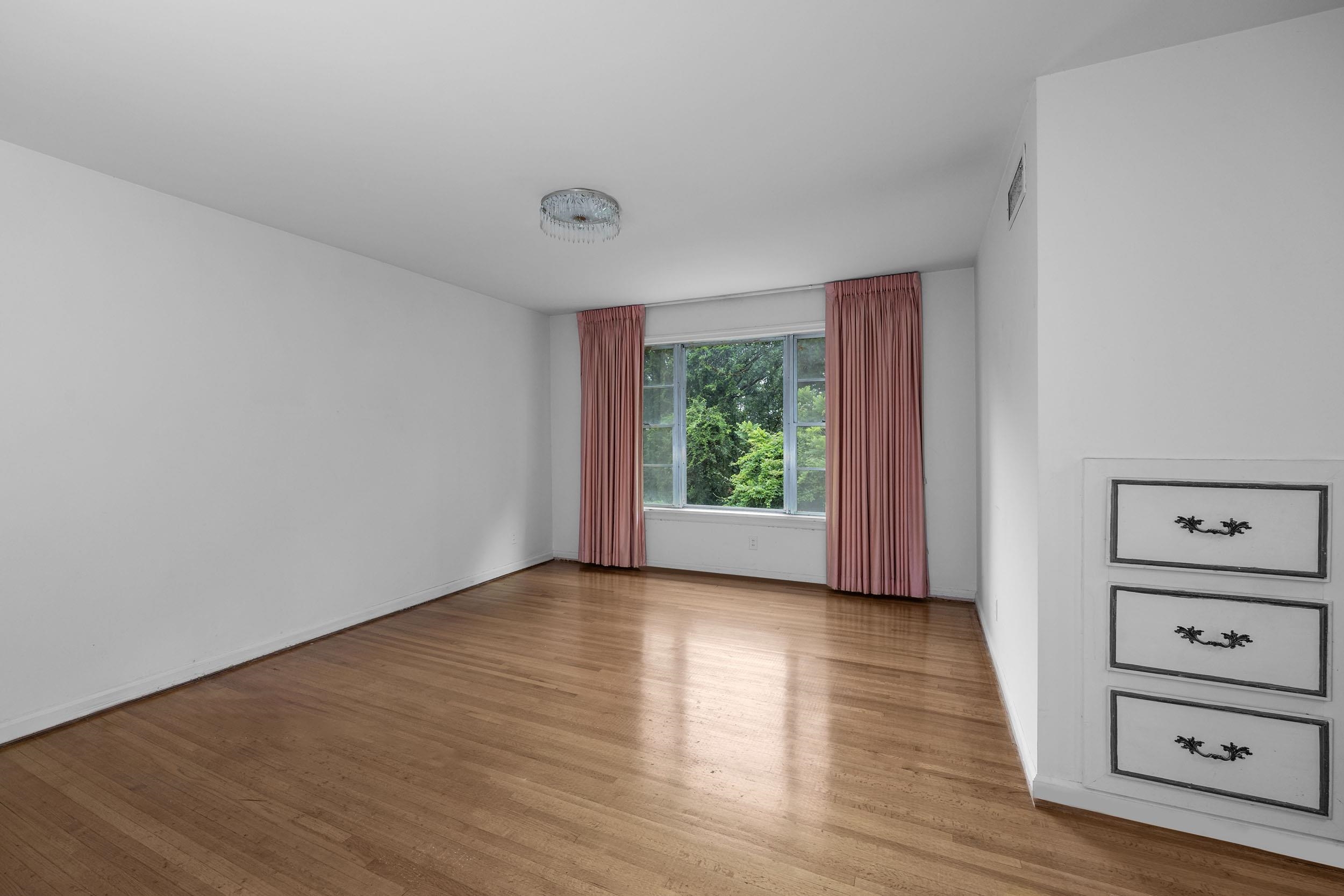 HYLAND HOMES - Residential