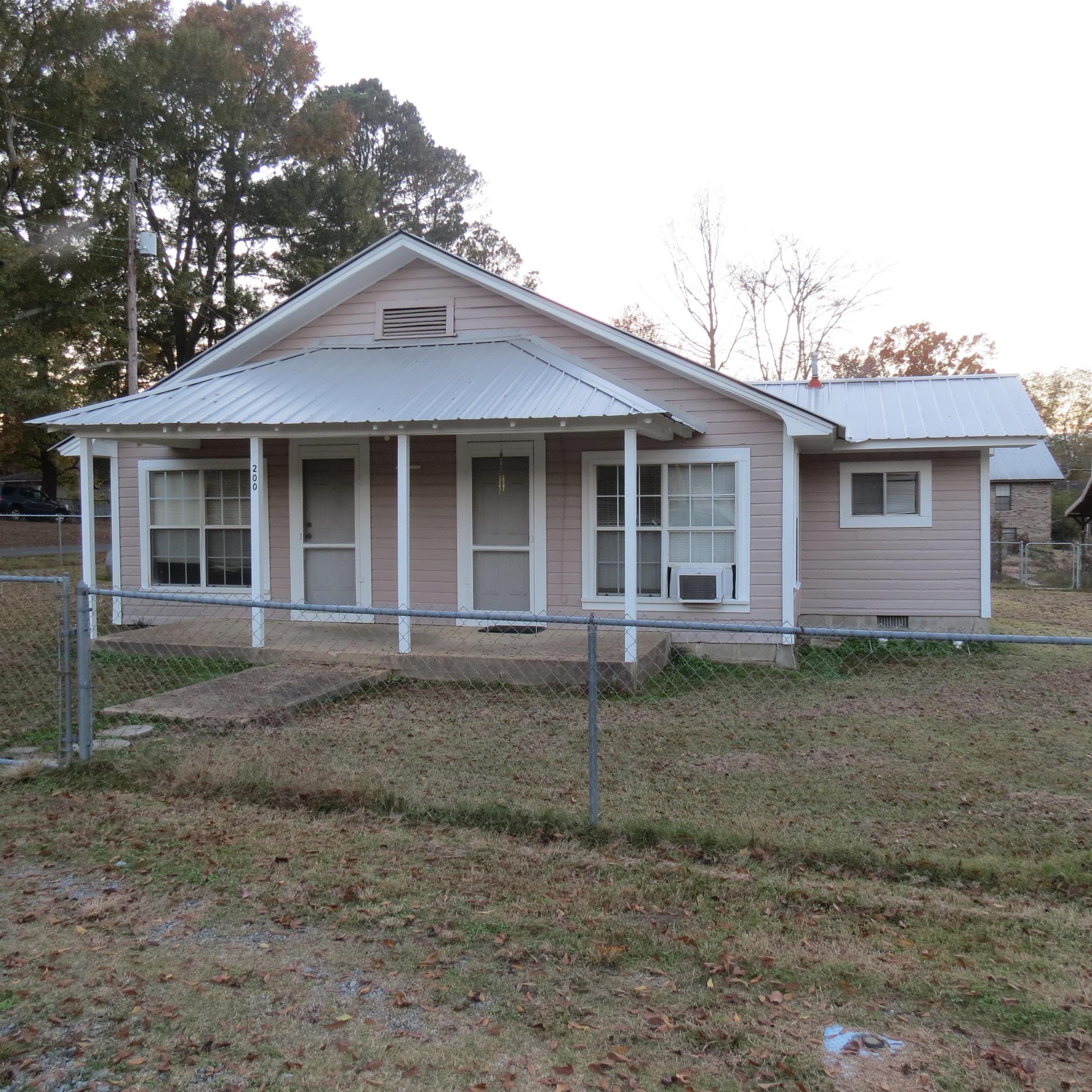 Adorable home for rent.  Large fenced yard.  2 bedrooms and 1 bath.  Small outside storage.  NO PETS.  Must fill application out before showings.  All Tenants will pay for credit and background check, $50.00. Rent is $450 and deposit is $450.00