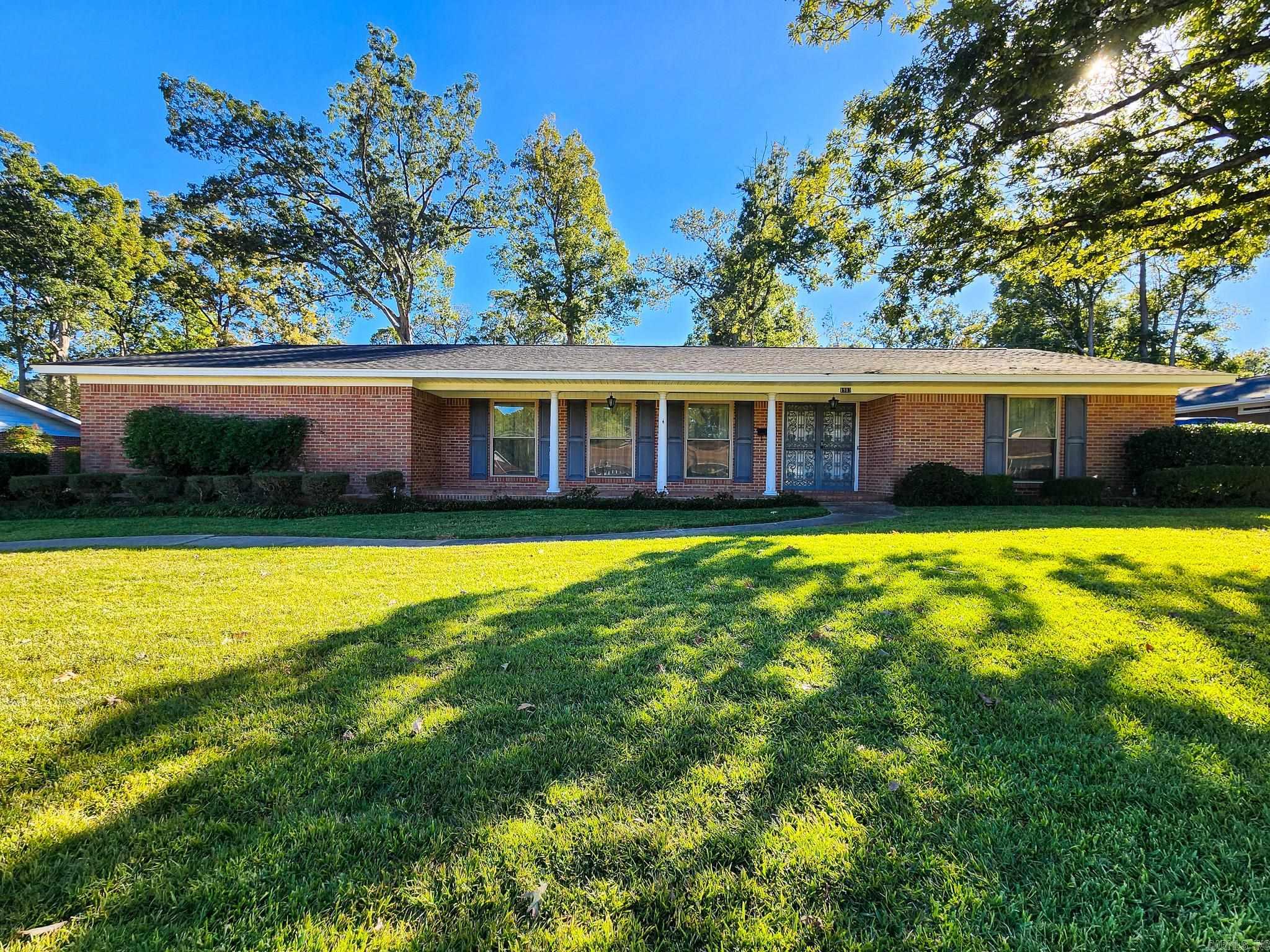 THOMPSON HEIGHTS 4TH S-D - Residential