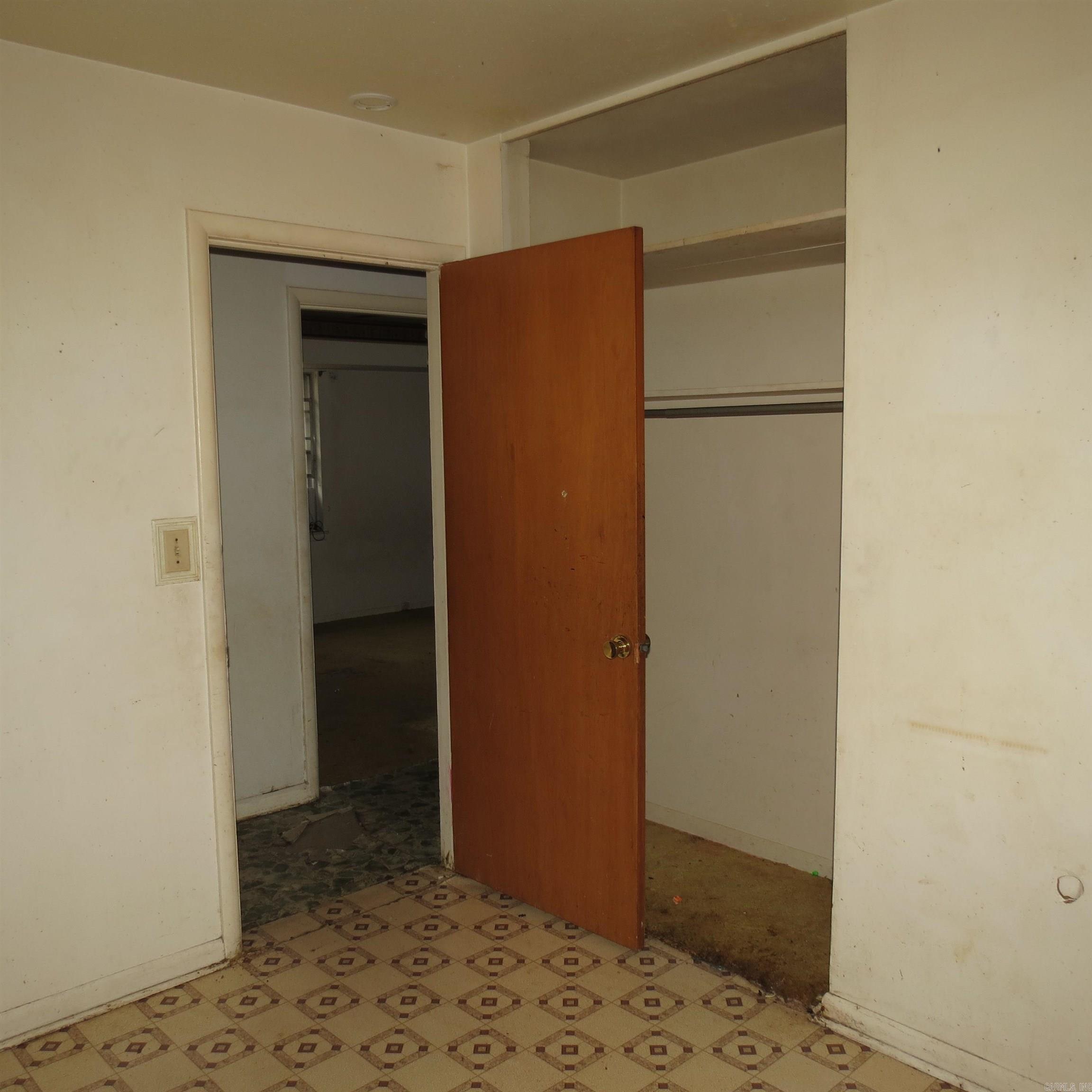 BELMONT - Residential