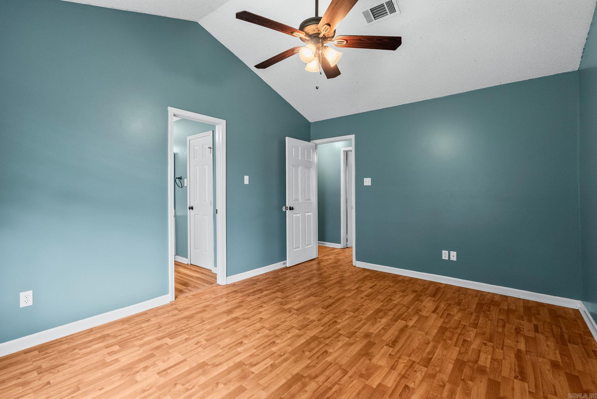DEERFIELD ESTATES - Residential