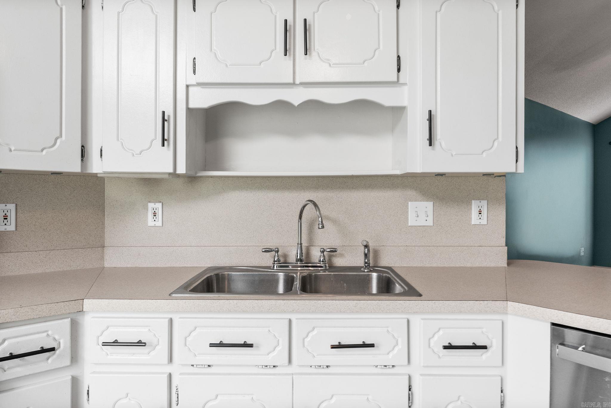 DEERFIELD ESTATES - Residential