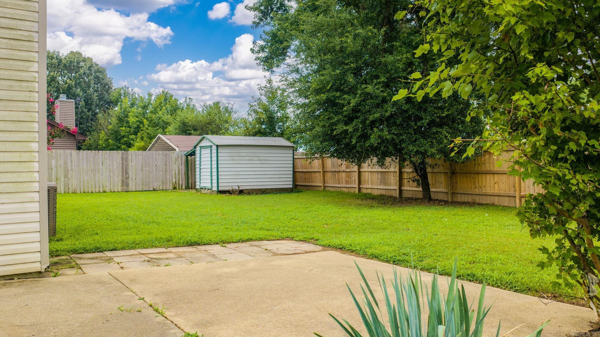DEERFIELD ESTATES - Residential