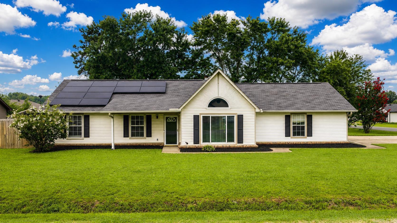 DEERFIELD ESTATES - Residential