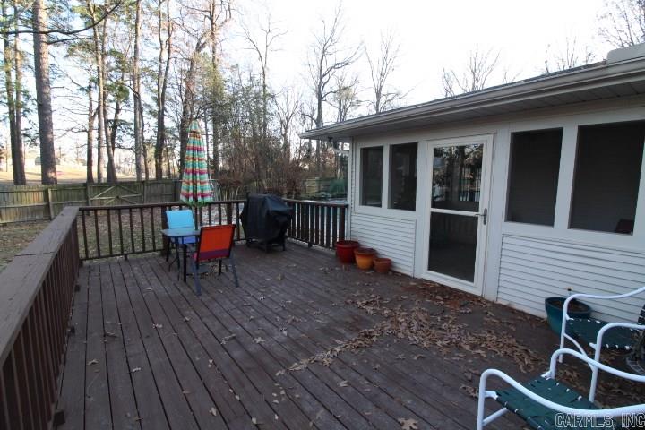 MAUMELLE CLUB MANOR TO CRYSTAL - Residential
